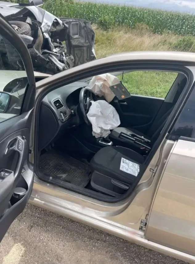 Coliziune pe contrasens pe traseul Edineț – Ruseni: Un bărbat, transportat la spital