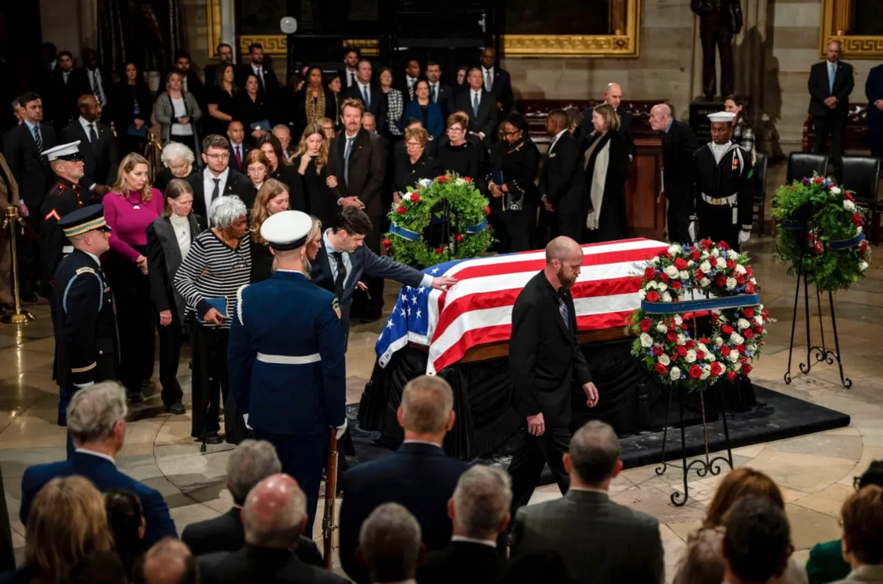 La ceremonia de rămas bun cu Jimmy Carter au participat cinci președinți ai SUA