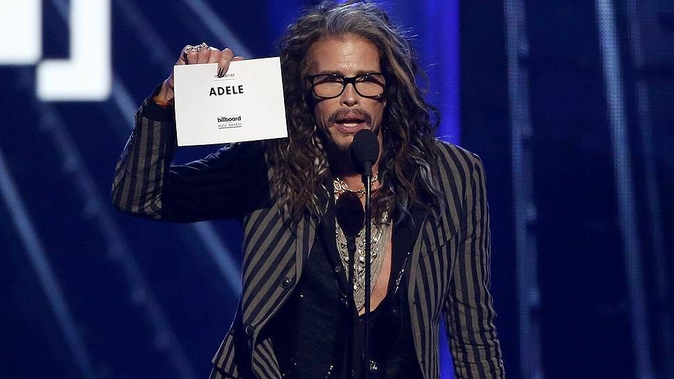 Адель получила премию Billboard Music Awards в номинации «Лучший артист года»