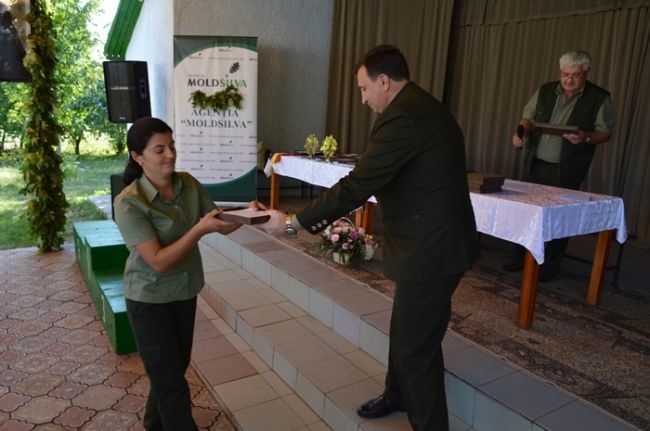 Agenția „Moldsilva” l-a desemnat pe cel mai bun pădurar al anului 2017