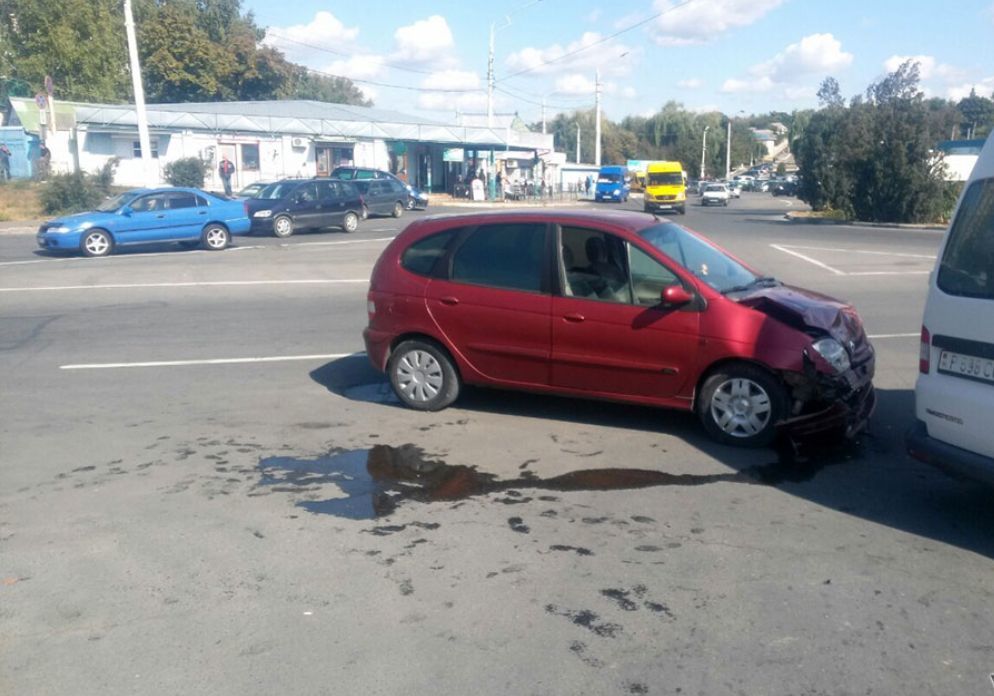 В аварии в Рыбнице пострадали мать и дочь