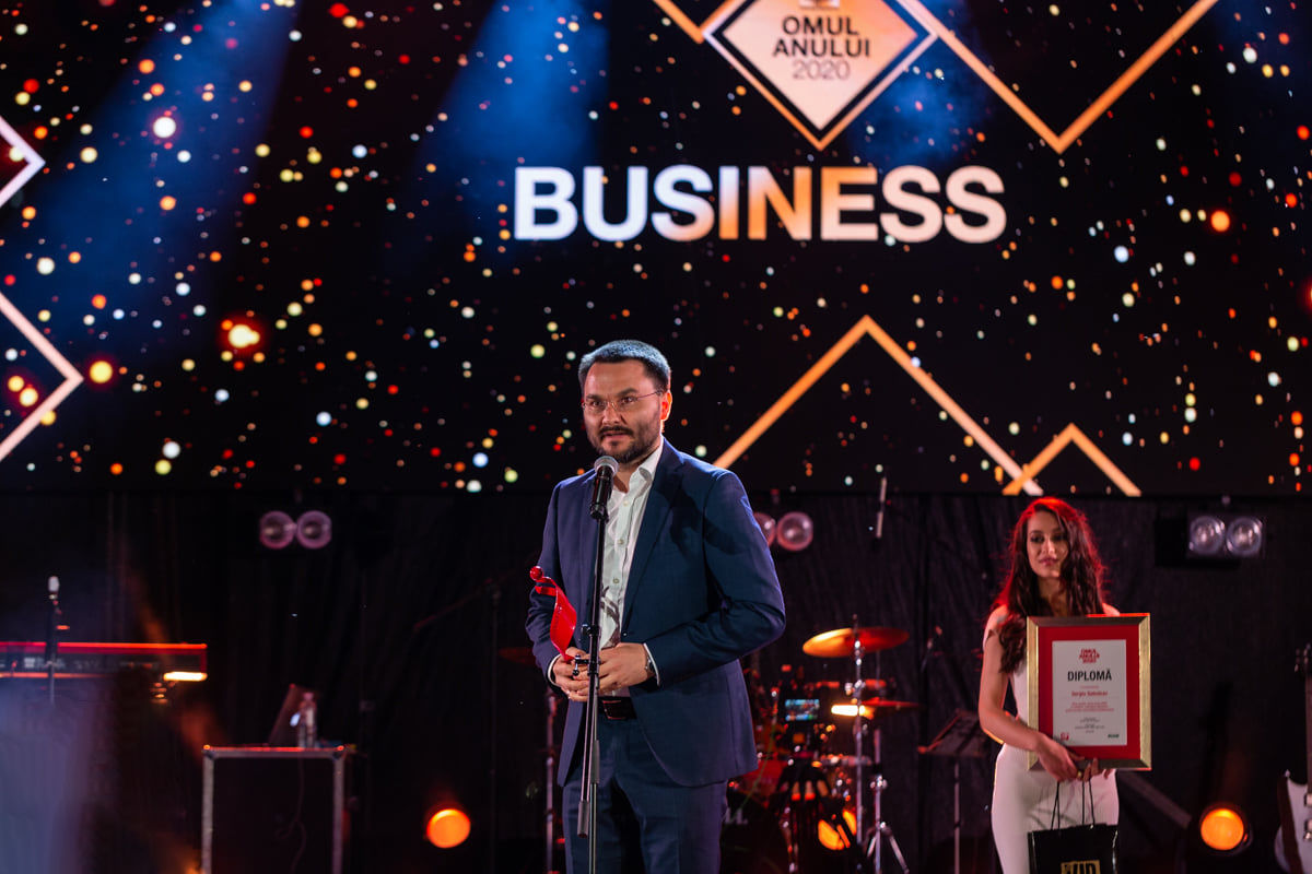 Sebo: Серджиу Собулеак - "Omul anului 2020" by Vip Magazin
