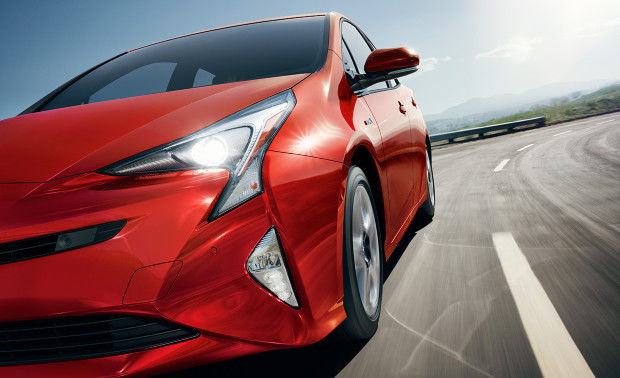 Toyota Prius 2016, declarat cel mai eficient automobil hibrid din lume