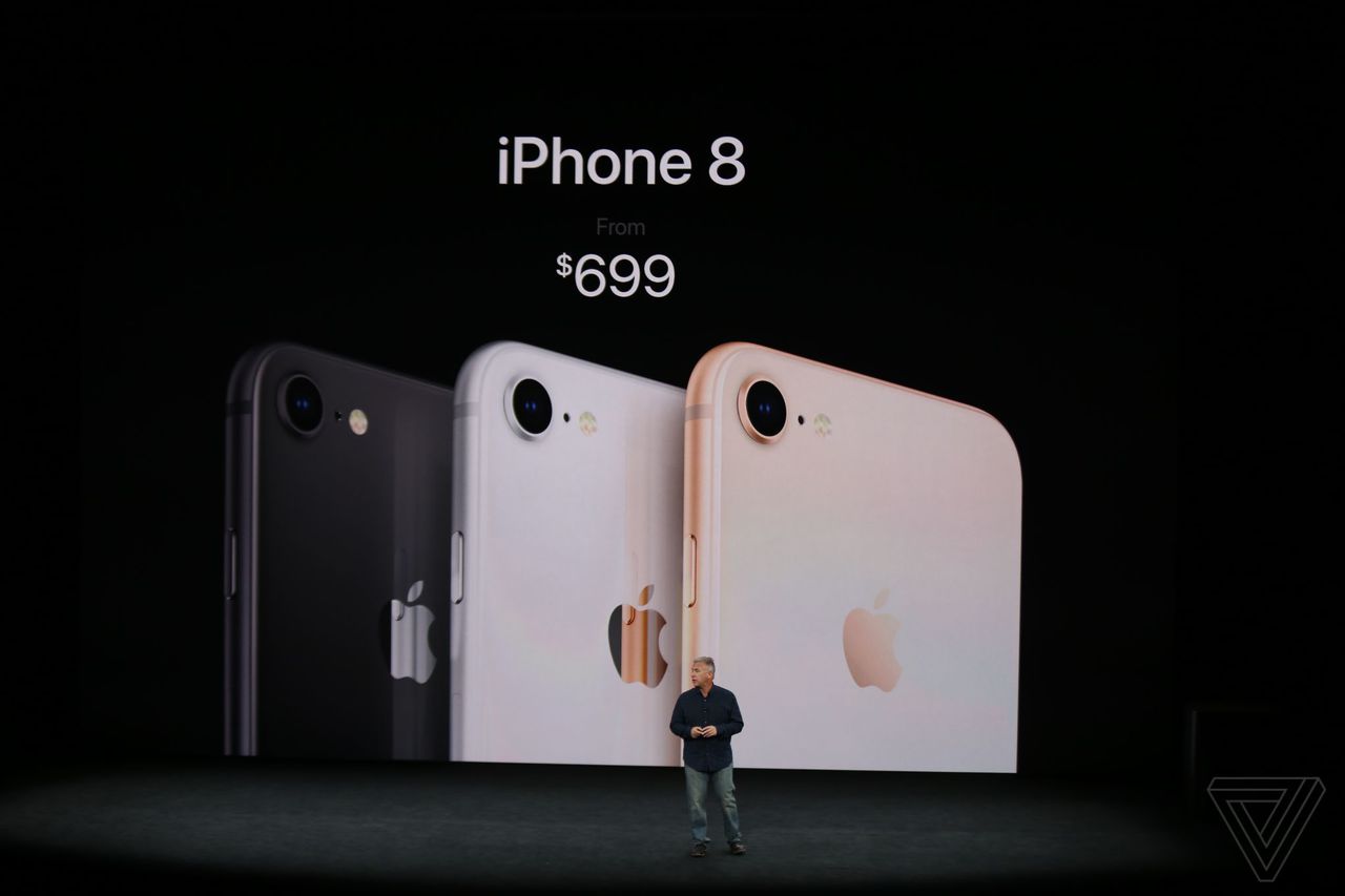 Apple представила iPhone X