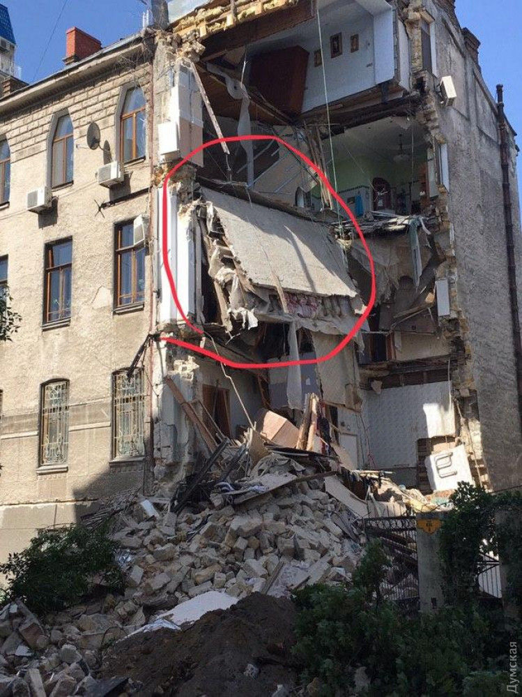 Причиной обрушения дома в Одессе может быть перепланировка квартиры