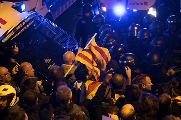 Протесты в Барселоне: 27 пострадавших
