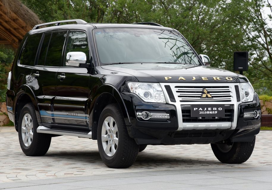 Компания Mitsubishi обновила внедорожник Pajero