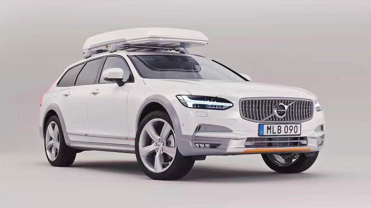 Volvo представила кроссовер с отделкой из переработанного пластика