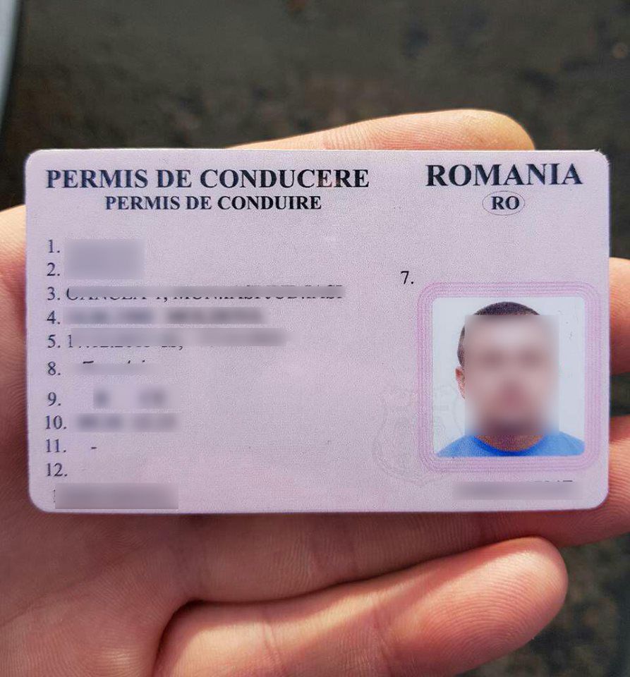 Патрульные инспекторы обнаружили гражданина Румынии с поддельными правами