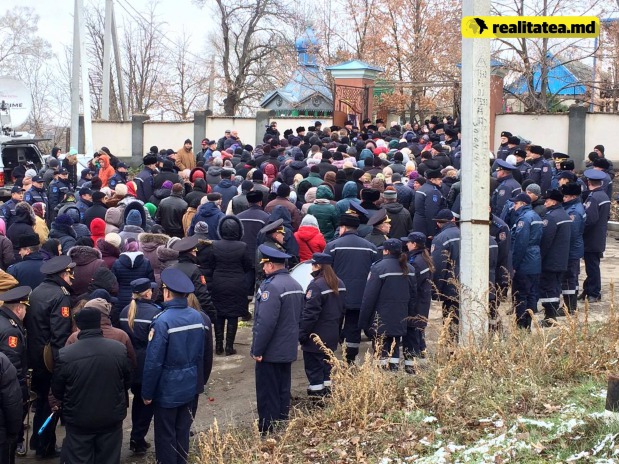 Пожарного-героя Ивана Ногайлыка проводили в последний путь