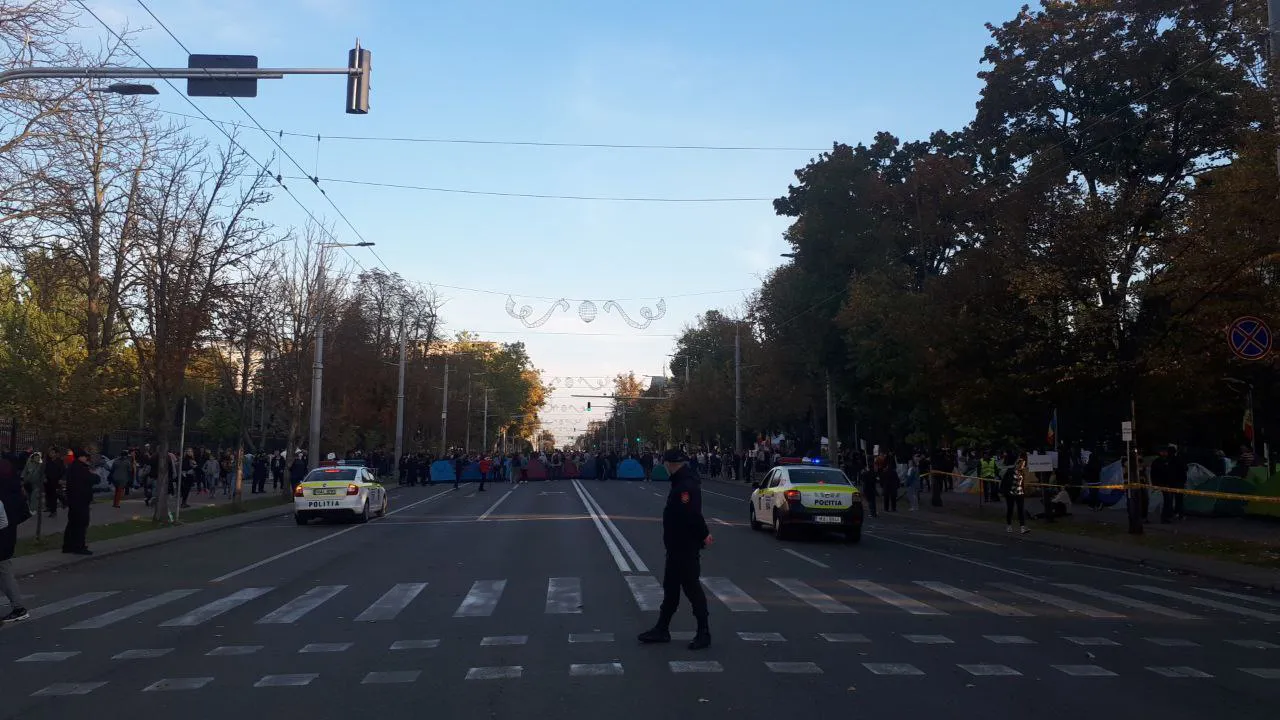 В Кишиневе прошел протест партии "Шор": участники приняли резолюцию