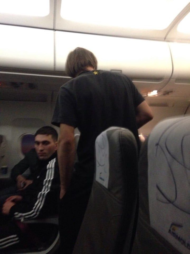 Пьяный пассажир устроил дебош в самолете Air Moldova