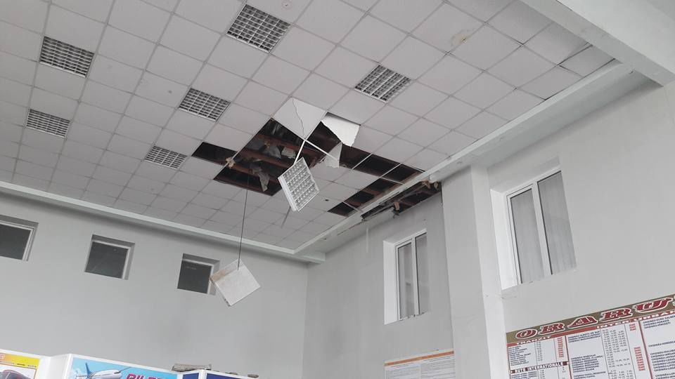 На Южном автовокзале столицы обваливается потолок