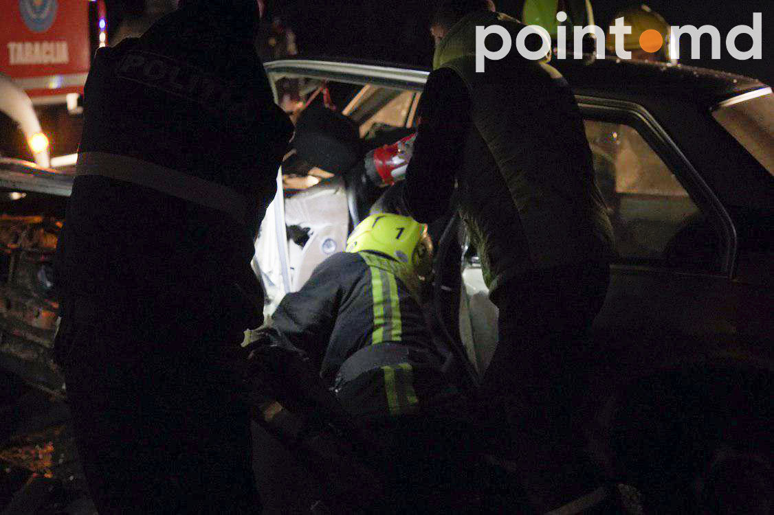 В Тараклии лоб в лоб столкнулись два автомобиля: есть погибший
