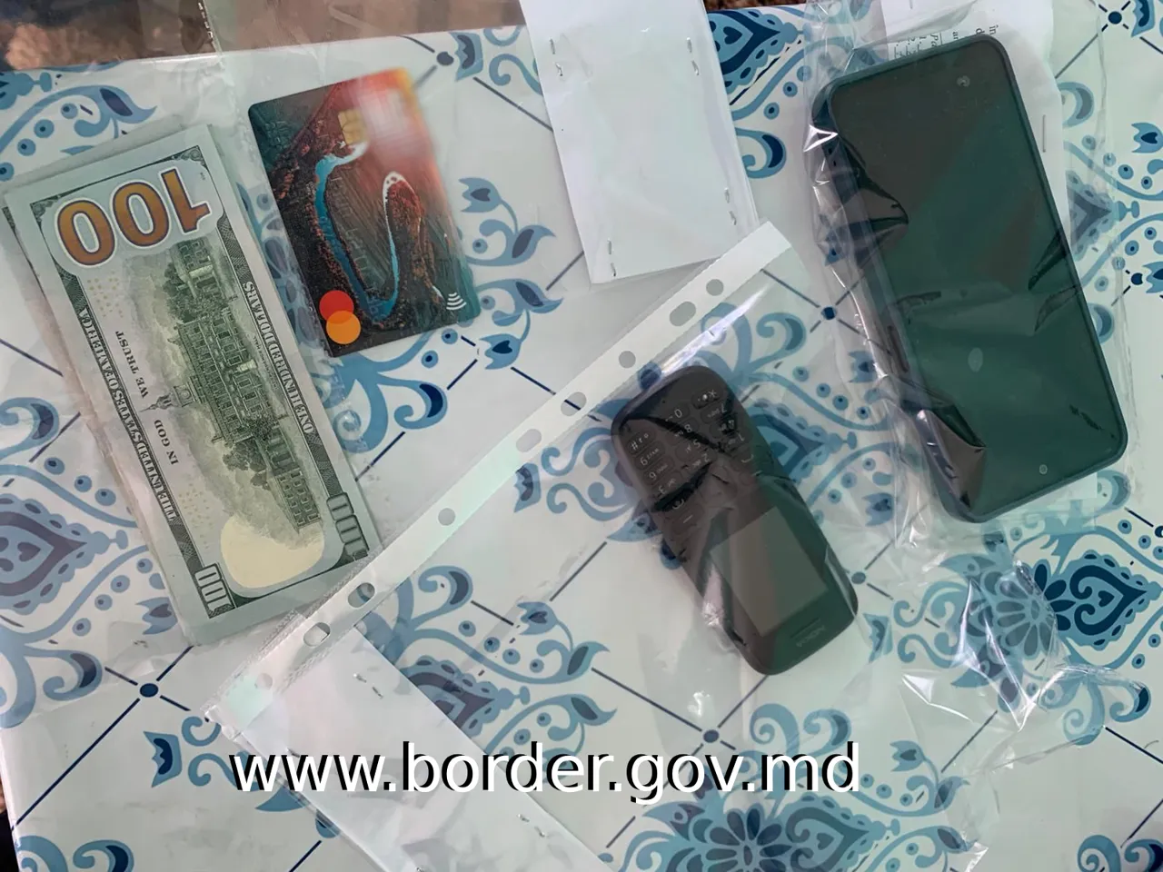 Двух граждан Молдовы задержали за нелегальный провоз через границу семерых украинцев