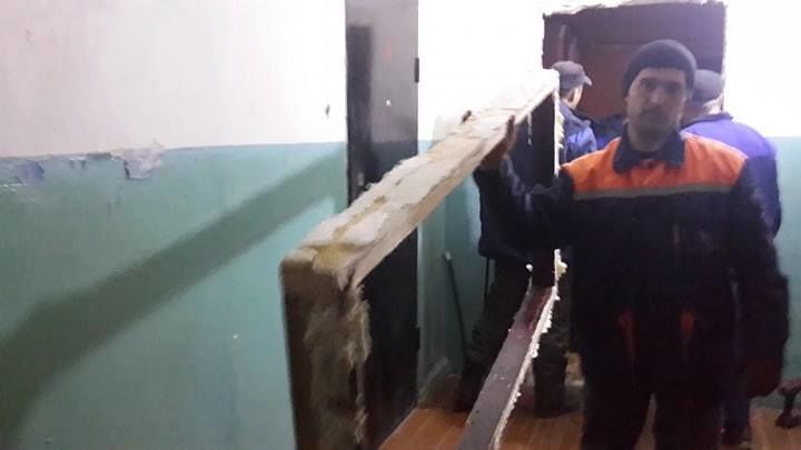 В доме на Рышкановке снесли незаконно построенный коридор