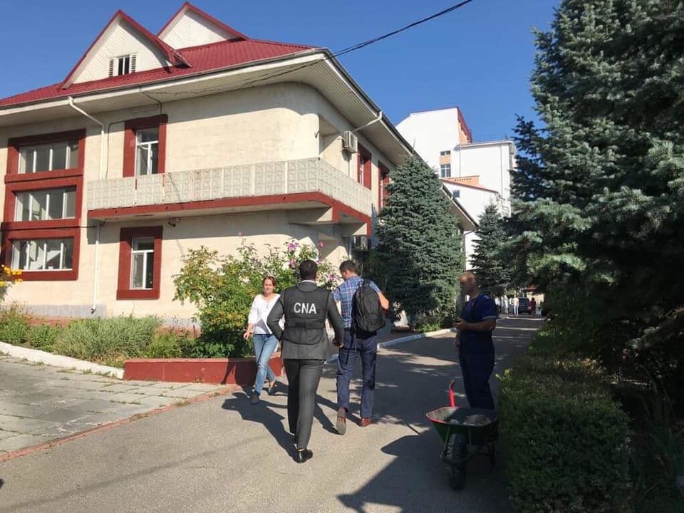 НЦБК проводит обыски в Государственном Агентстве по закупкам в здравоохранении