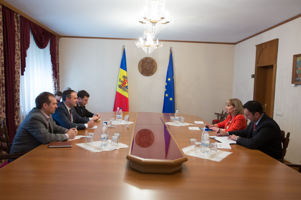 Председатель парламента встретился с постоянным представителем ПРООН в Молдове