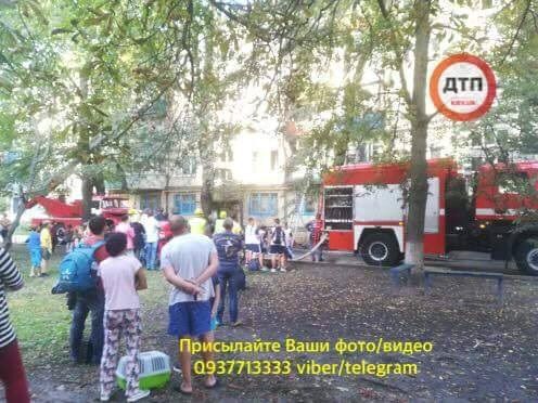 В многоэтажке Киева прогремел взрыв