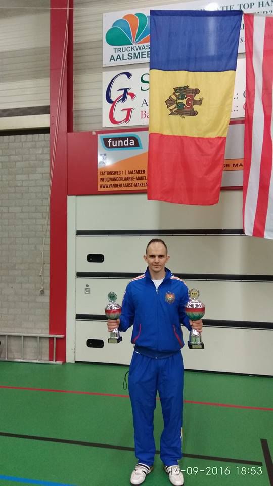 Молдавский спортсмен стал чемпионом Европы по пауэрлифтингу