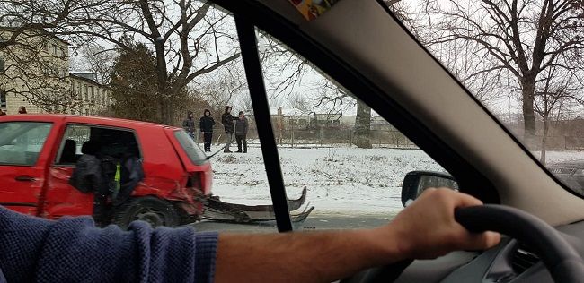 ДТП в Единцах: на дороге столкнулись два автомобиля
