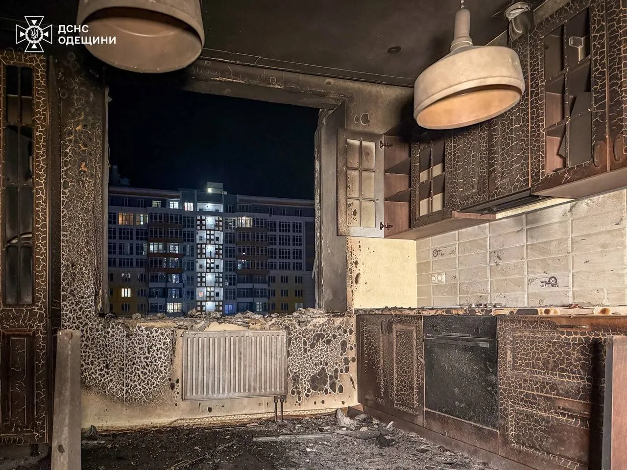 Rusia a lansat un atac masiv asupra Odesei: Un complex rezidențial a fost avariat