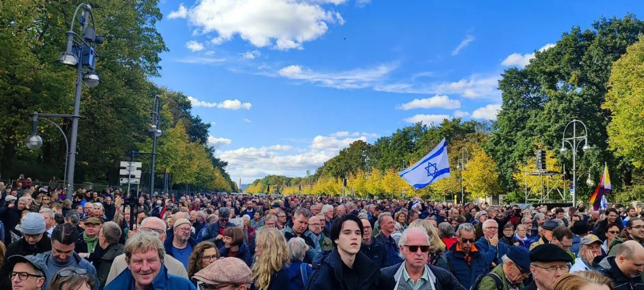 В Берлине прошел многотысячный митинг в поддержку Израиля