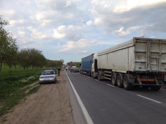 В ДТП на Балканском шоссе пострадали три человека