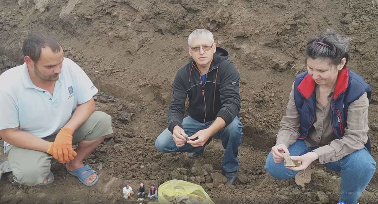 В Яловенах обнаружены фрагменты древней амфоры