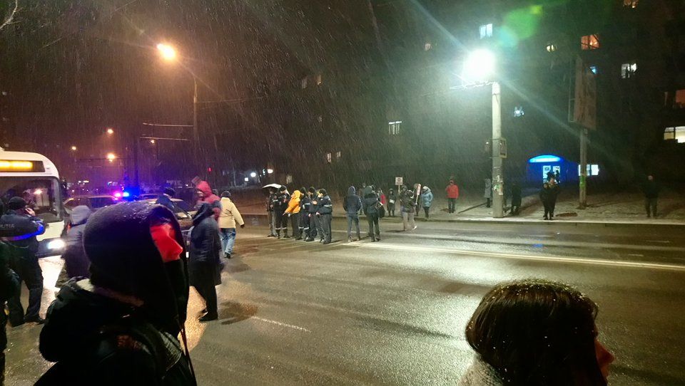 Жители Буюкан вышли на протест
