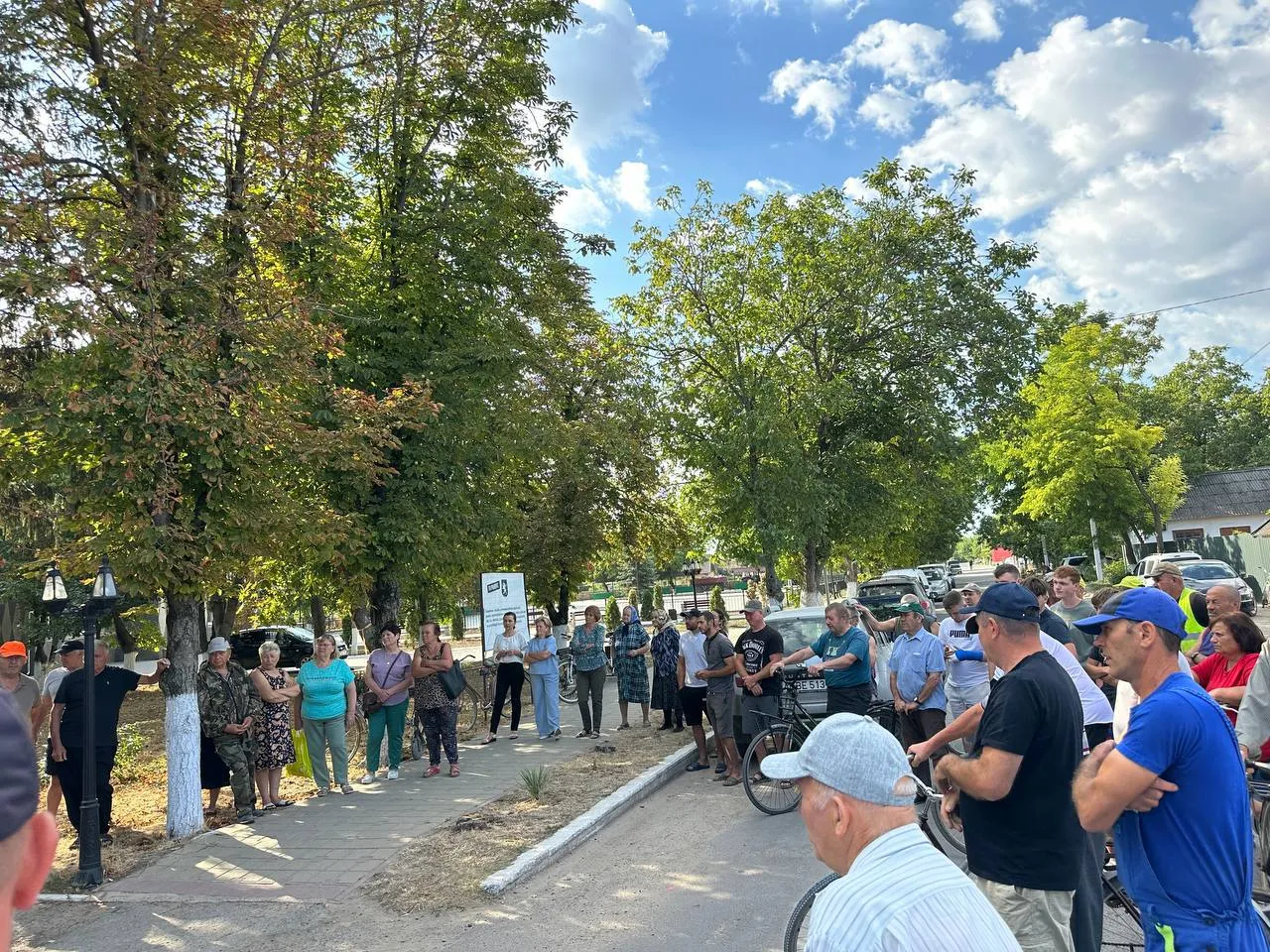 Scandal la Puhăceni: Locuitorii acuză proprietarul unei cariere de activități ilegale