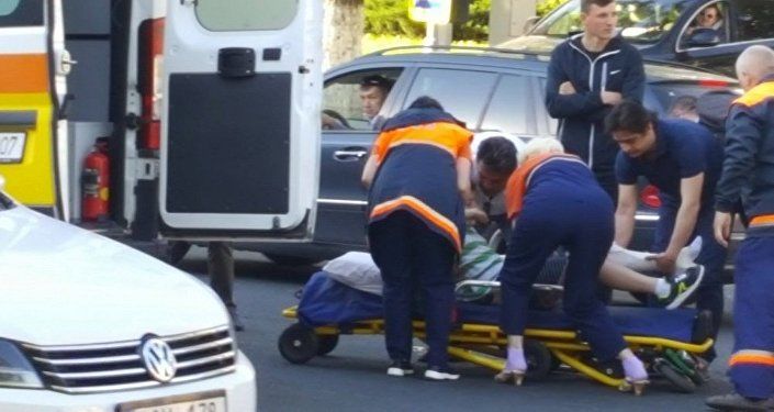 Un copil, la spital după ce a fost spulberat pe o trecere de pietoni