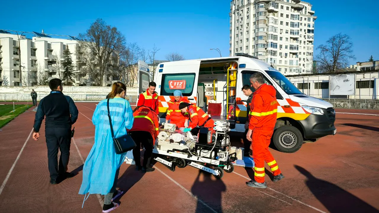Двухмесячный ребенок с менингитом из Кишинева перевезен SMURD в Яссы