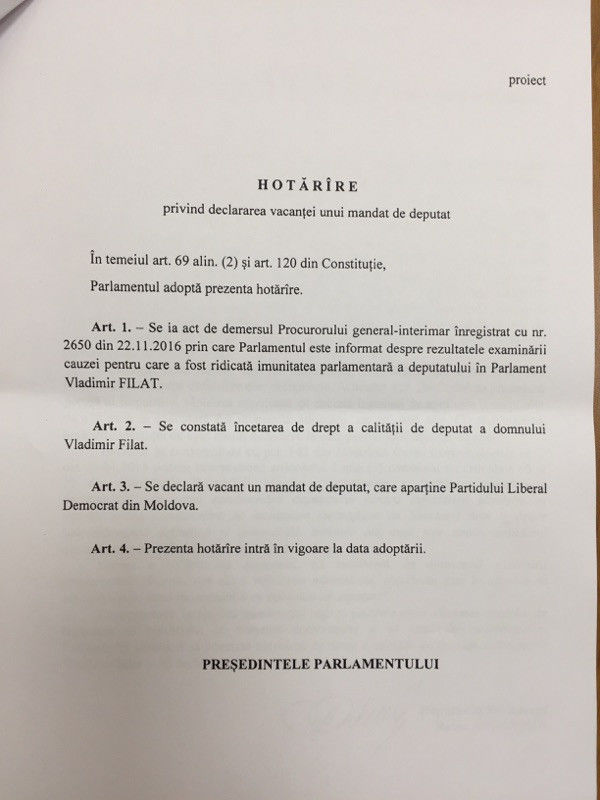 Парламентская коалиция намеревается лишить Влада Филата депутатского мандата