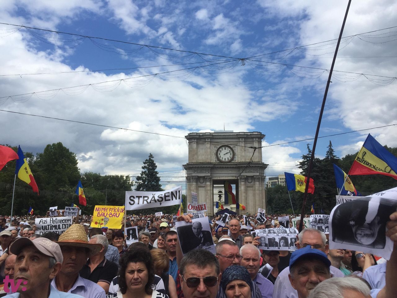 В центре Кишинева прошел массовый протест