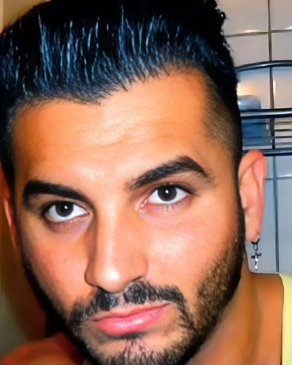 "Черный инопланетянин", отрезавший уши, нос и пальцы, показал себя 10 лет назад