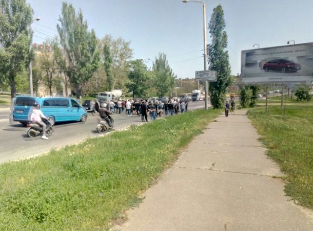 Похороны цыганского барона остановили движение в Одессе