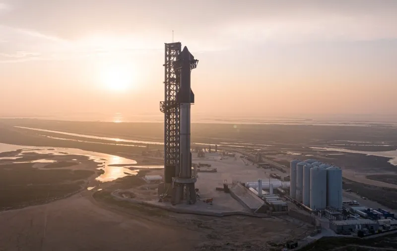SpaceX впервые запускает в космос корабль Starship