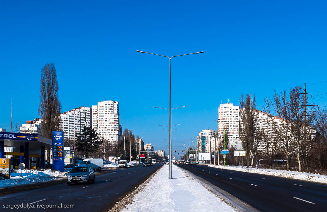Кишинёв глазами москвича: город обменников, аптек и уезжающих