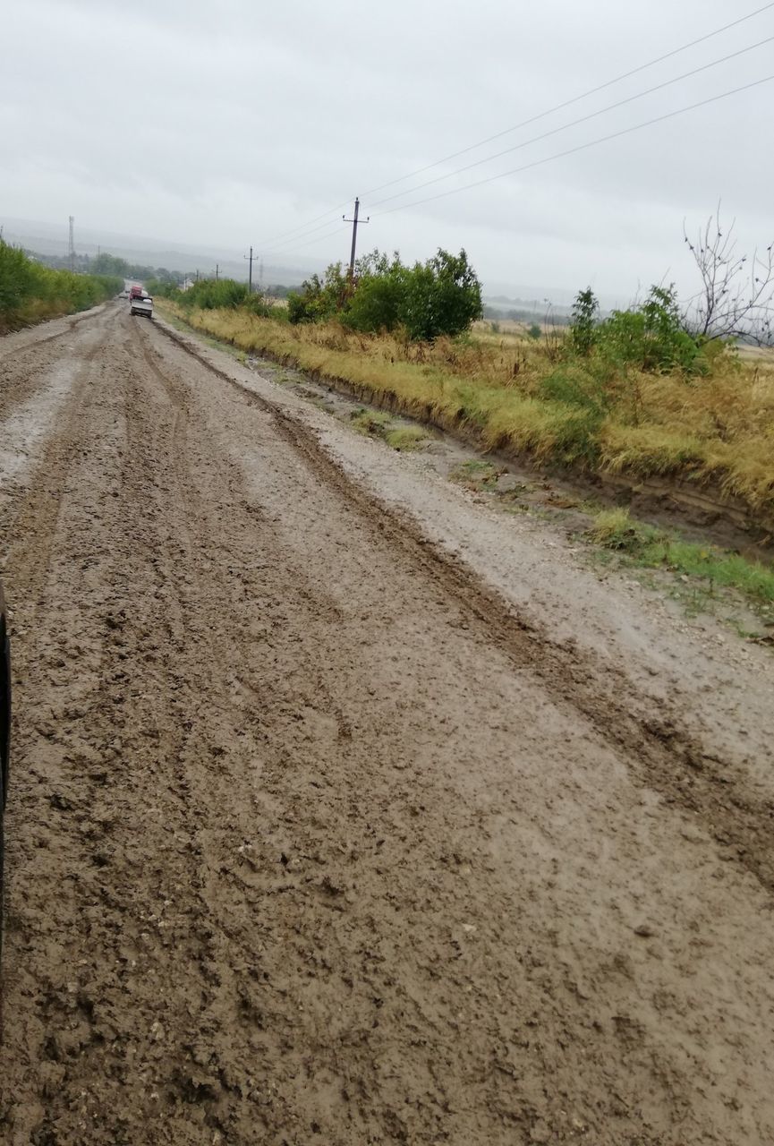Житель Кантемира пожаловался на дорогу, по которой невозможно ездить