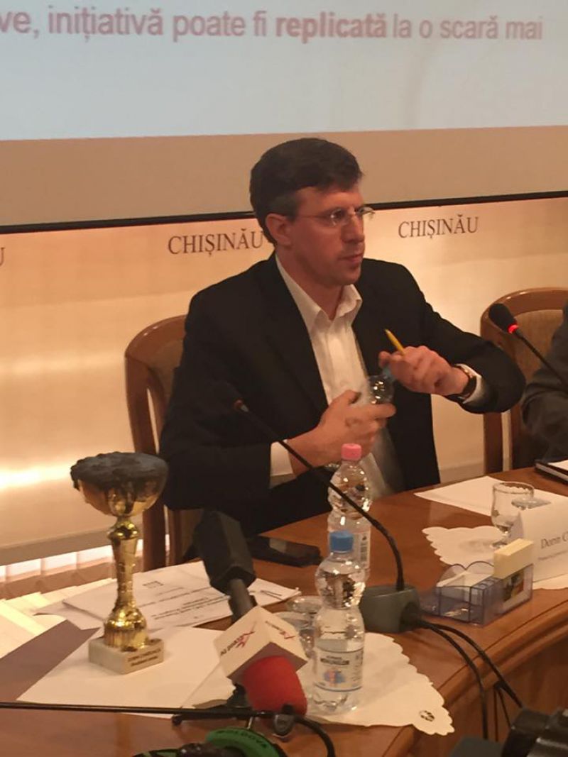 O cupă cu noroi pentru Chirtoacă. Reacția primarului