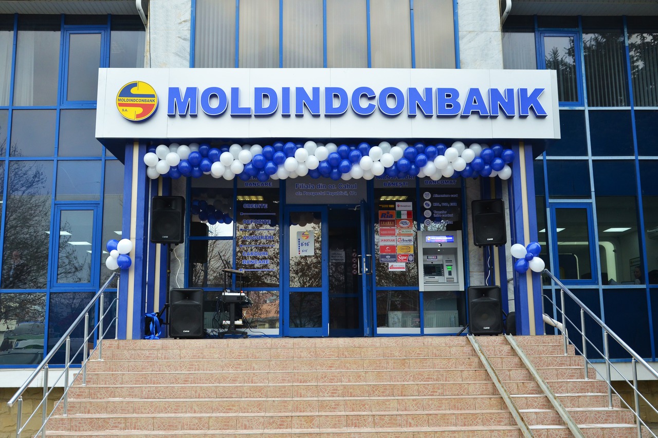 Moldindconbank открыл новый офис филиала в городе Кагул ®
