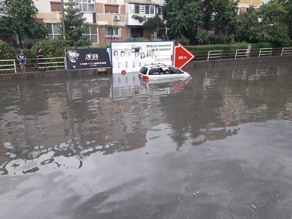 Яссы ушли под воду из-за проливных дождей