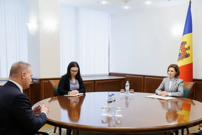 Майя Санду приняла посла Швейцарии в связи с окончанием его полномочий