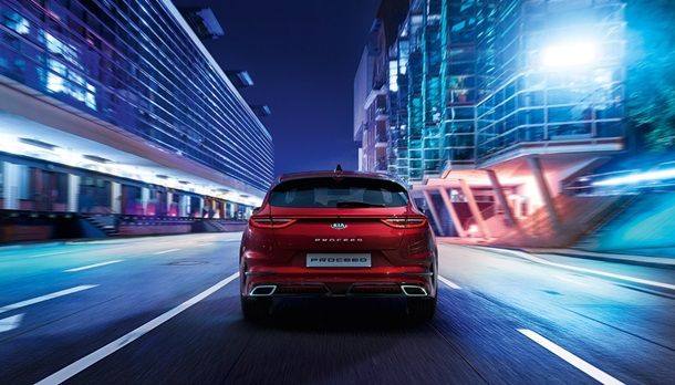 В Париже презентовали новый Kia ProCeed