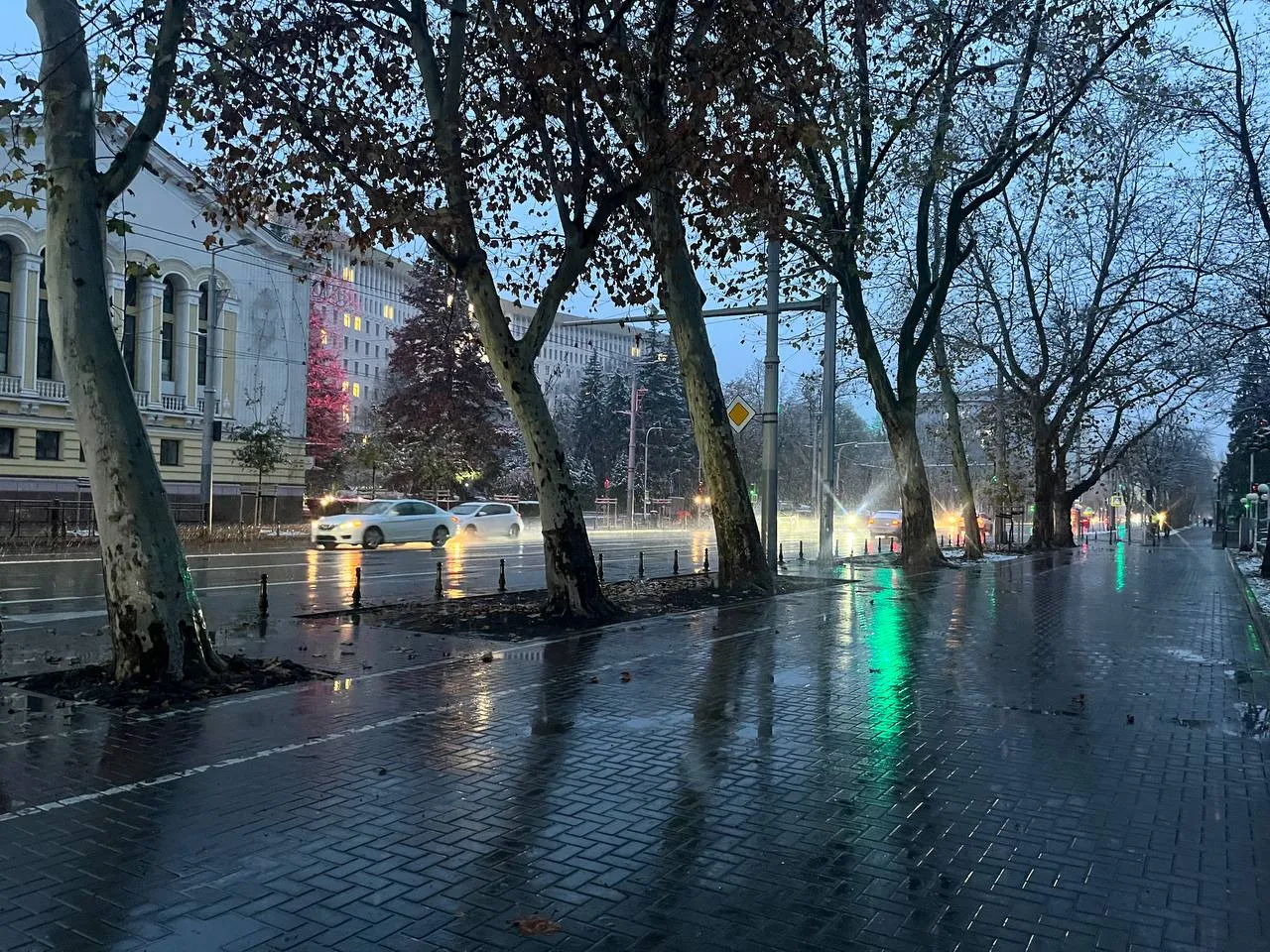 În Moldova a căzut prima zăpadă