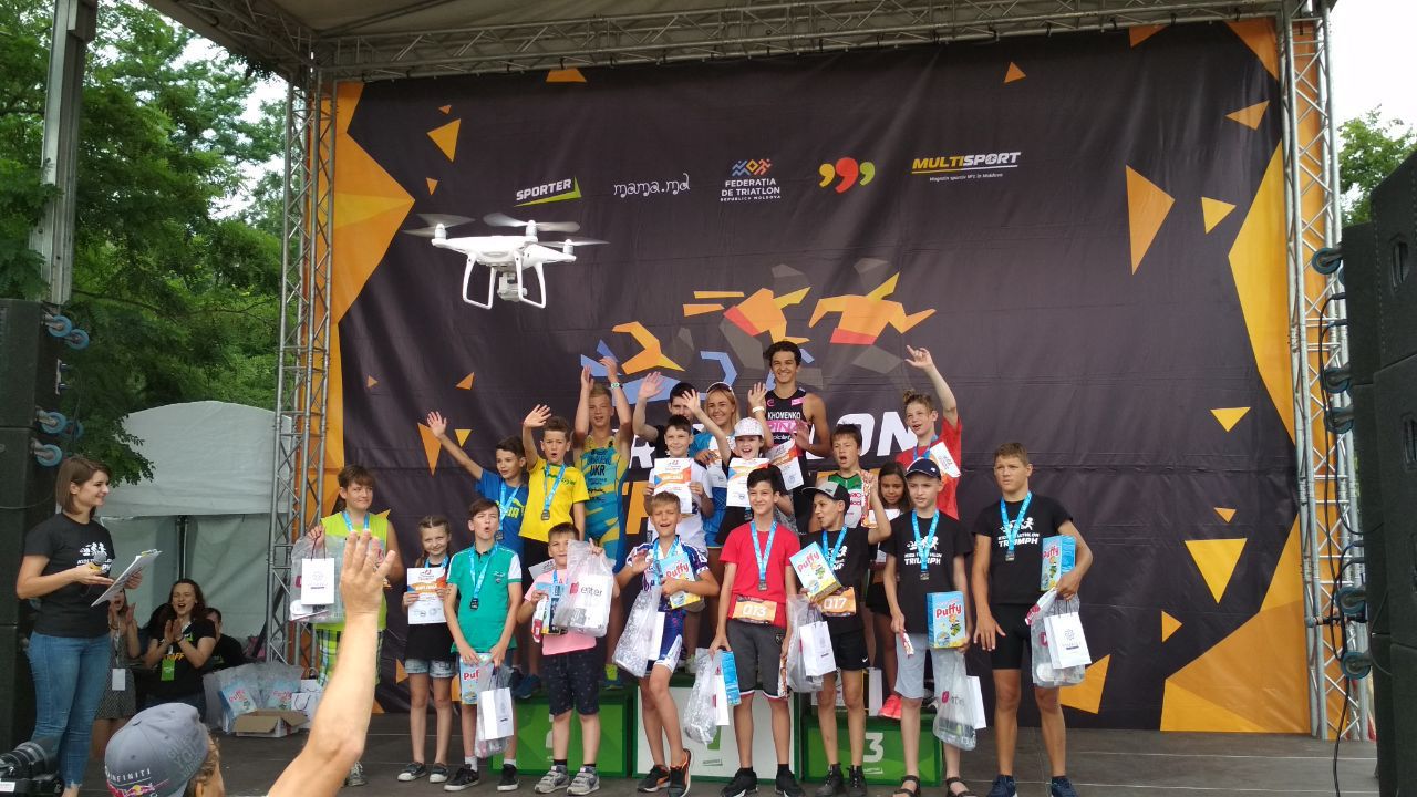 Впервые в Молдове прошел детский чемпионат по триатлону Kids Triathlon Triumph