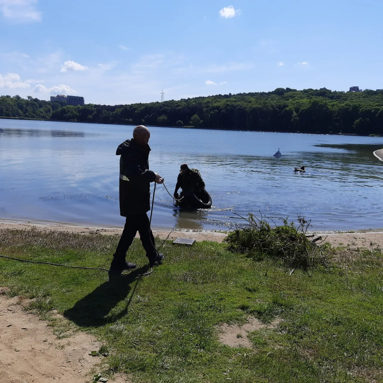Plajele din Capitală sunt în proces de pregătire pentru sezonul estival