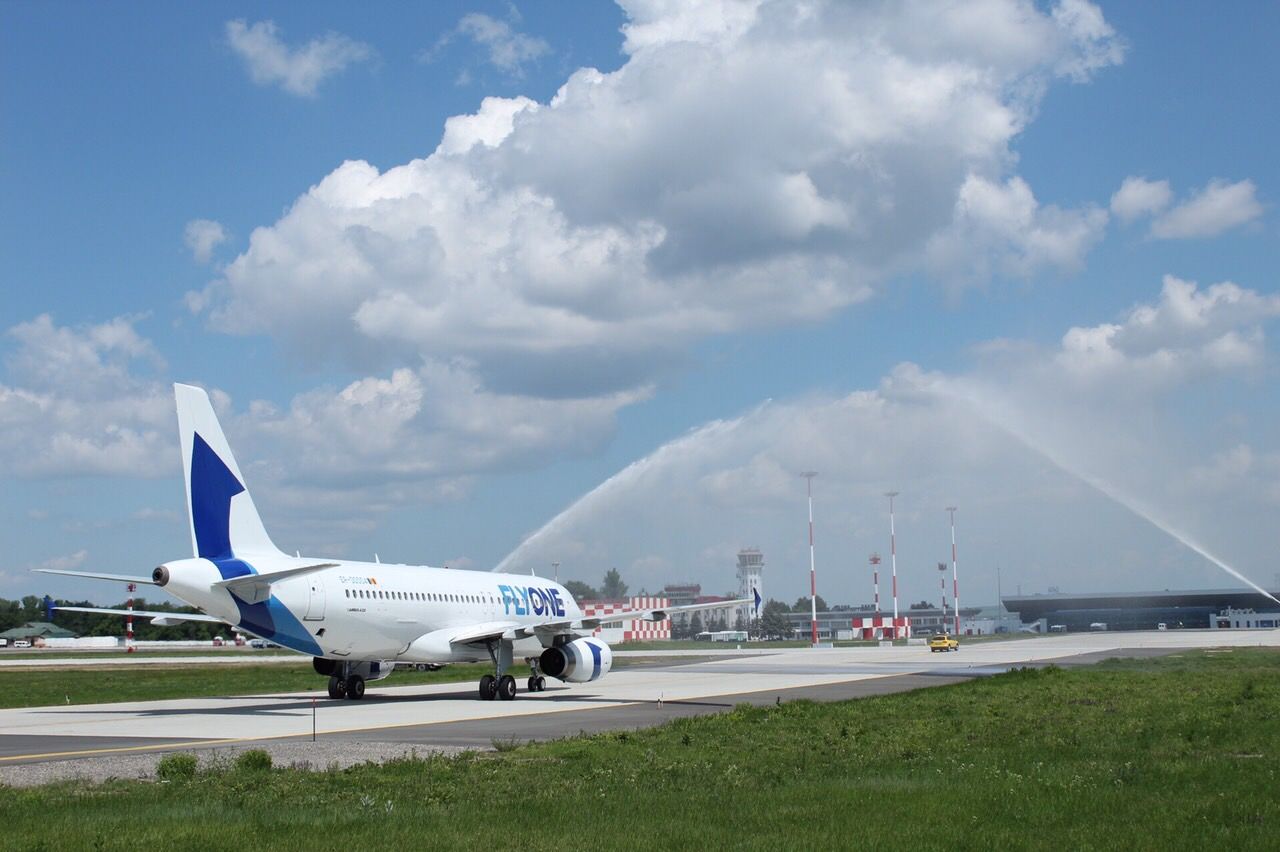 FlyOne пополнила свой флот еще одним самолетом Airbus A320 ®