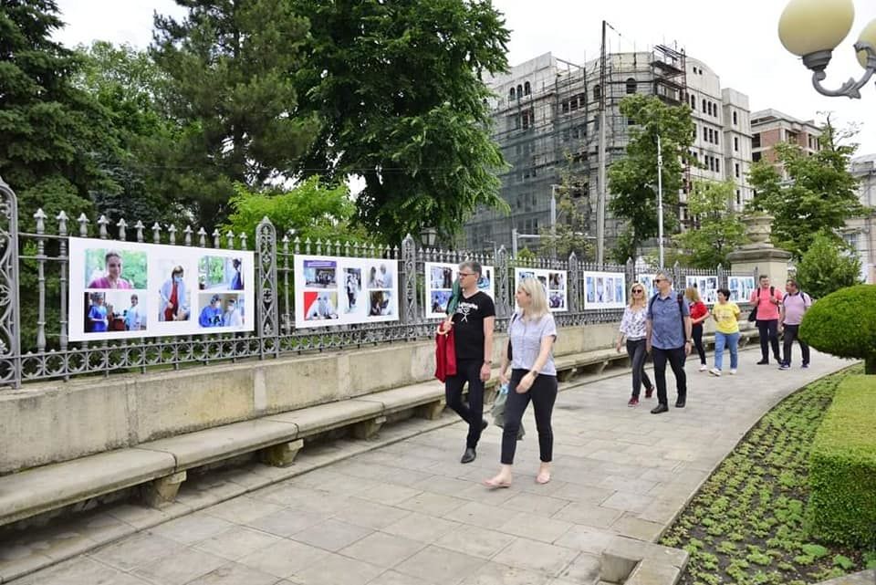 В столице открылась фотовыставка, посвященная Дню медицинского работника
